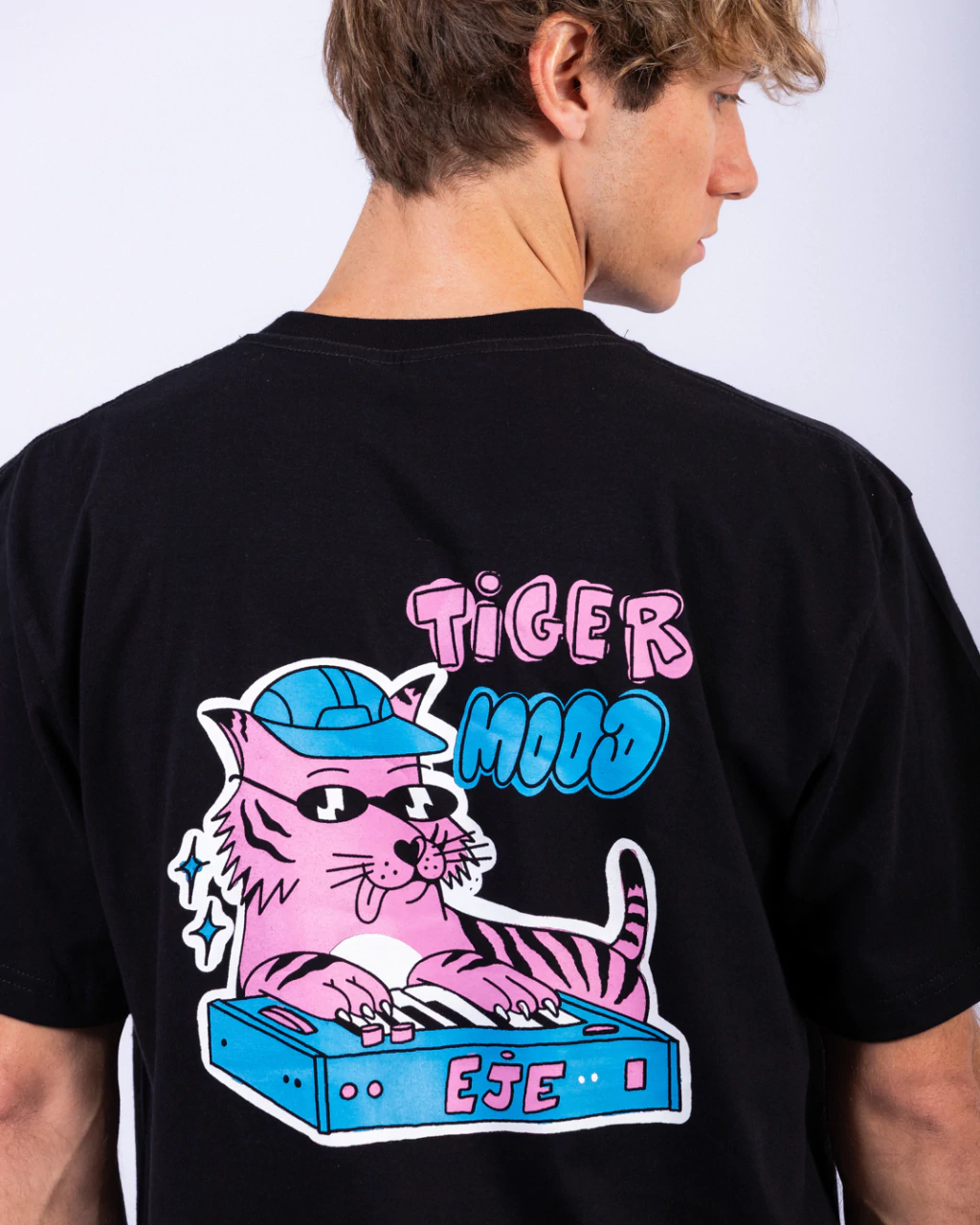 Remera Mood blanca Dorso